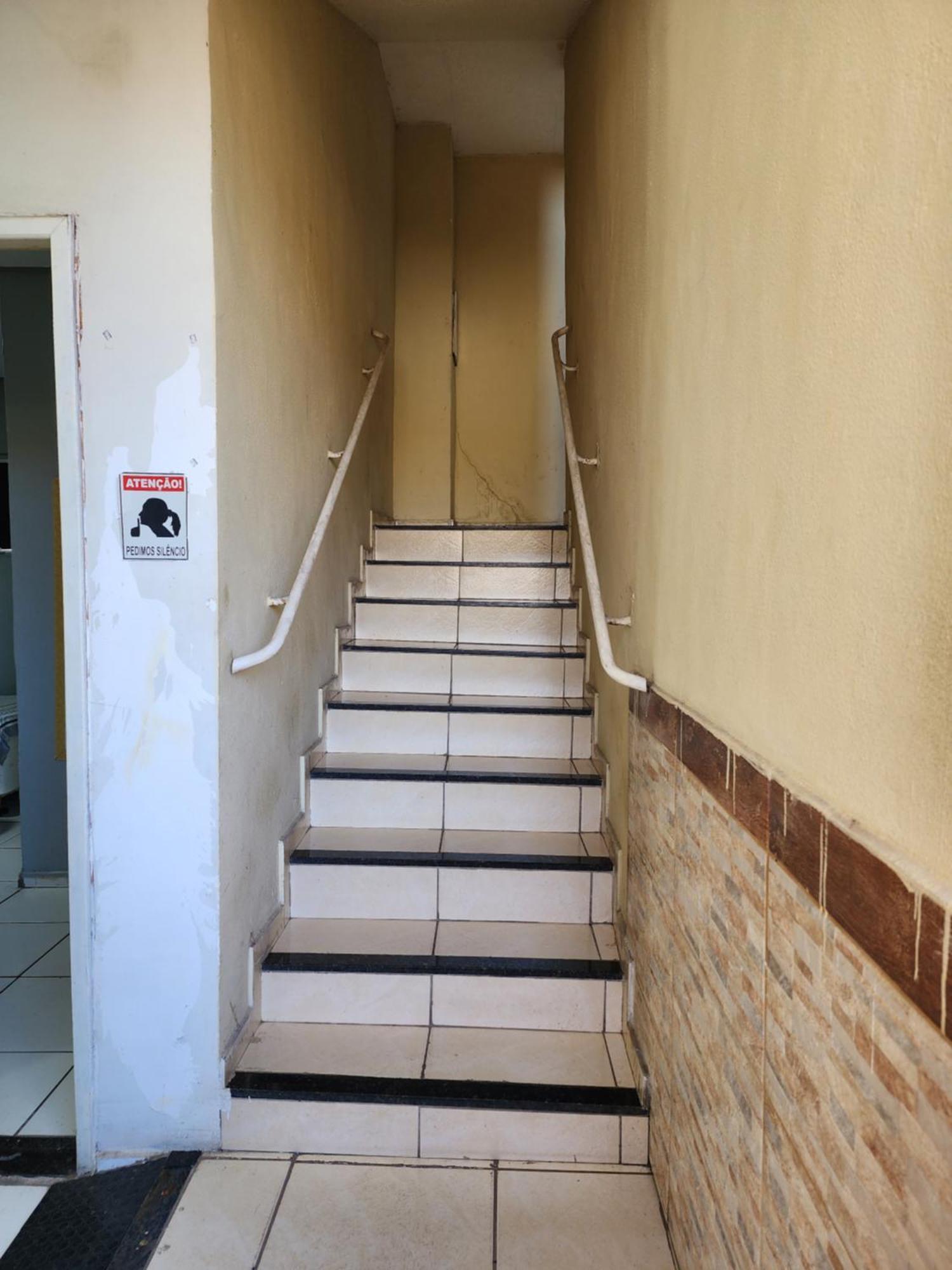 Condominio Center Luz 特雷西纳 外观 照片
